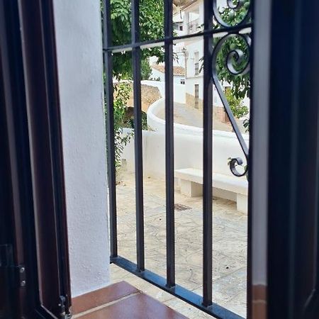 Apartamento Puente Triana Setenil De Las Bodegas Екстериор снимка